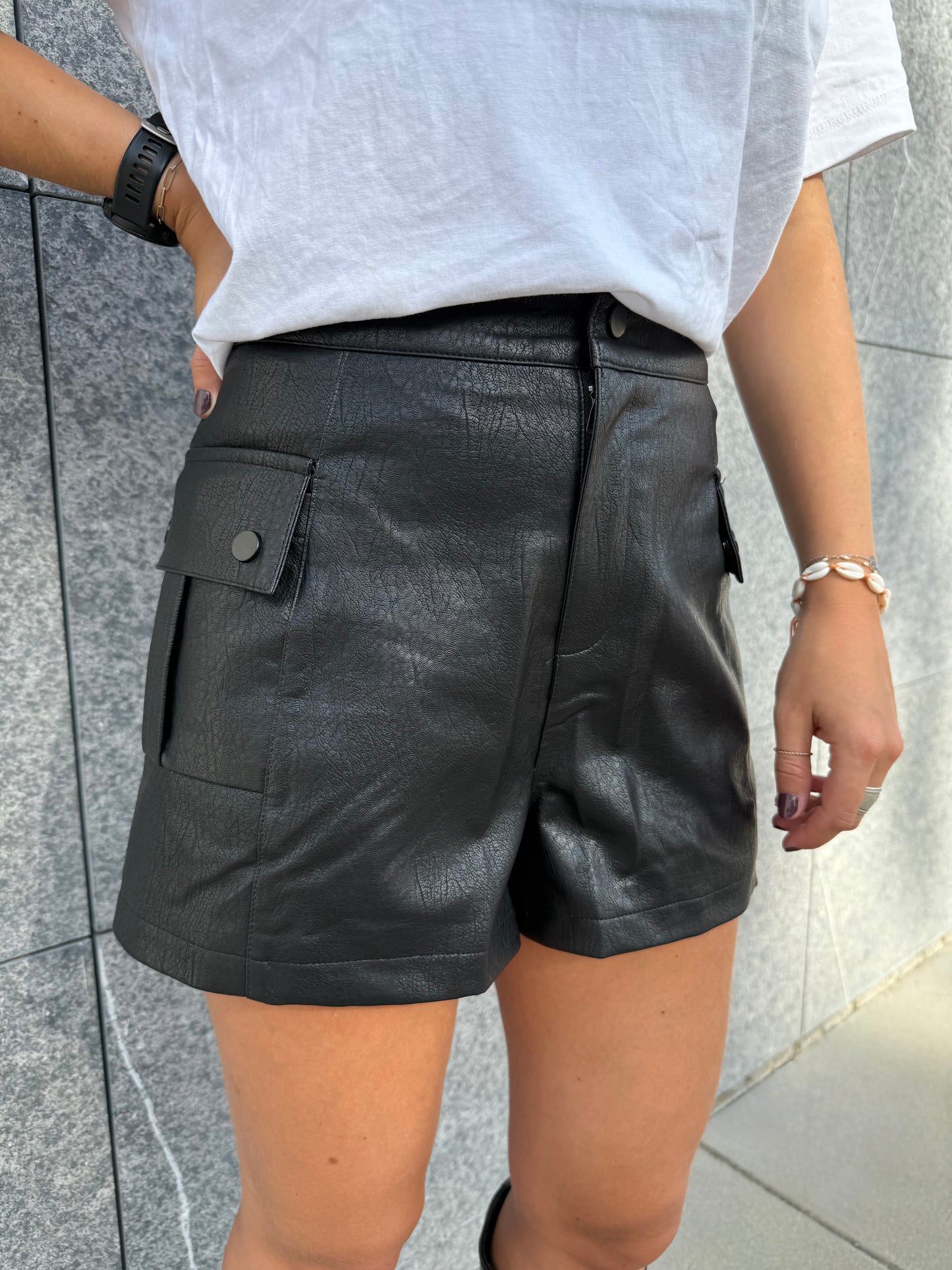 GAELLE SHORTS